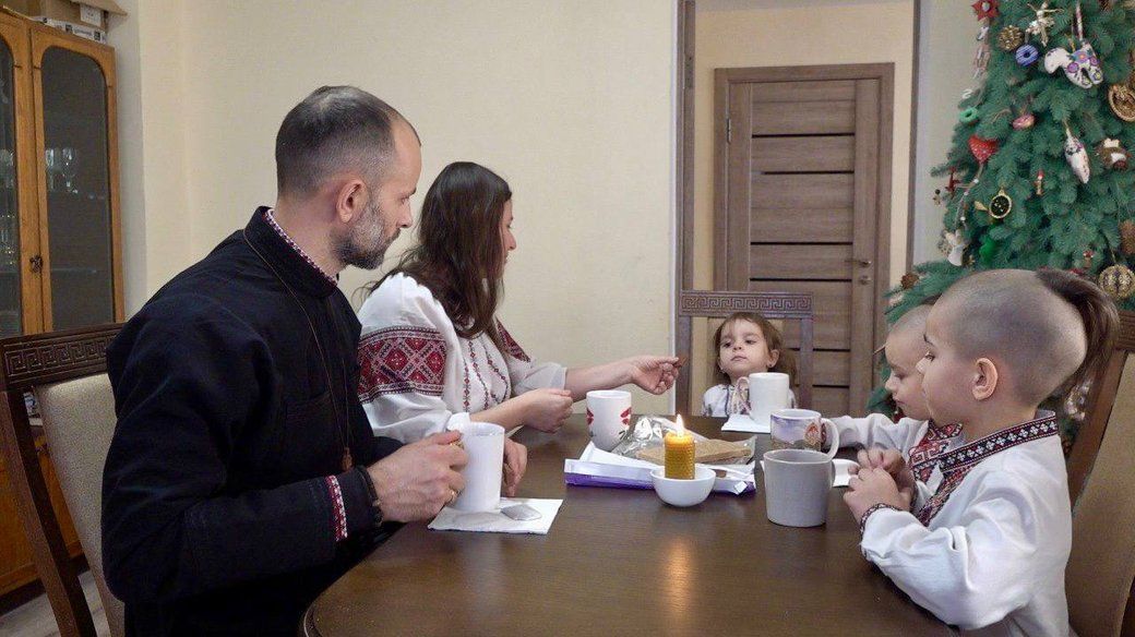 Сім'я священника переїхала на Тернопільщину.  - фото 130660
