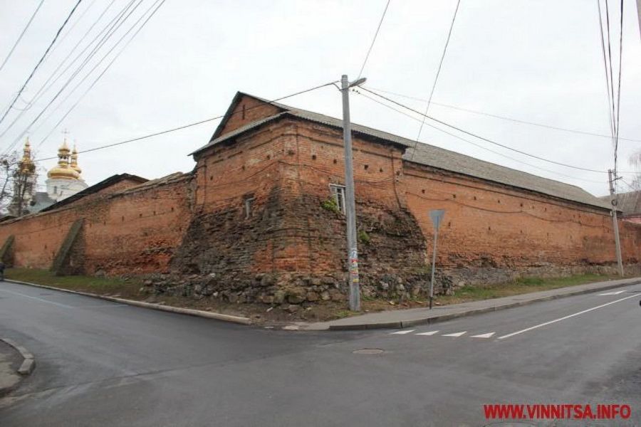 Церкву і два монастирі Вінниці внесли до реєстру нерухомих пам’яток України - фото 141750