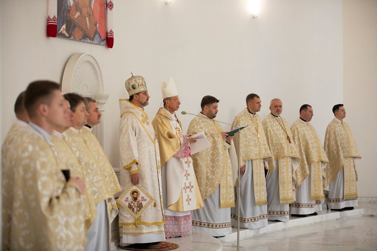 “Know that you are not alone!” -  Supreme Chaplain of the Knights of Columbus during a solidarity visit to Kyiv - фото 141795