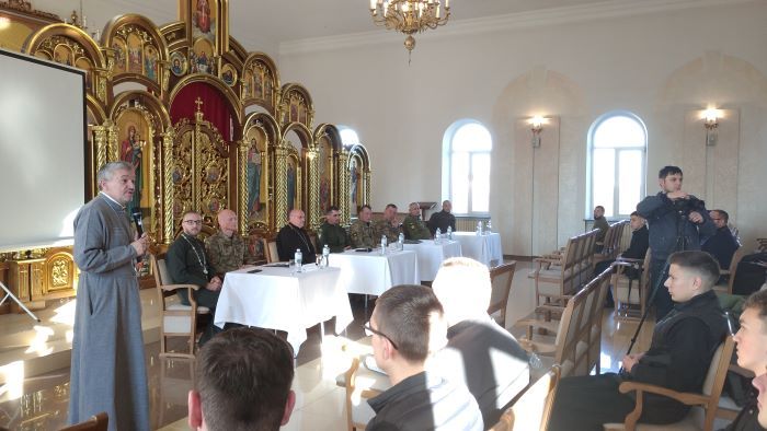 In Ivano-Frankivsk, future priests were introduced to the opportunities of chaplaincy ministry - фото 141861