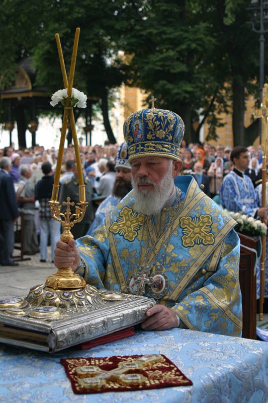 УПЦ при Митрополиті Володимирі залишалася невиправдано зросійщеною і ця проблема системно не вирішувалася, — о. Сергій Баршай - фото 143820