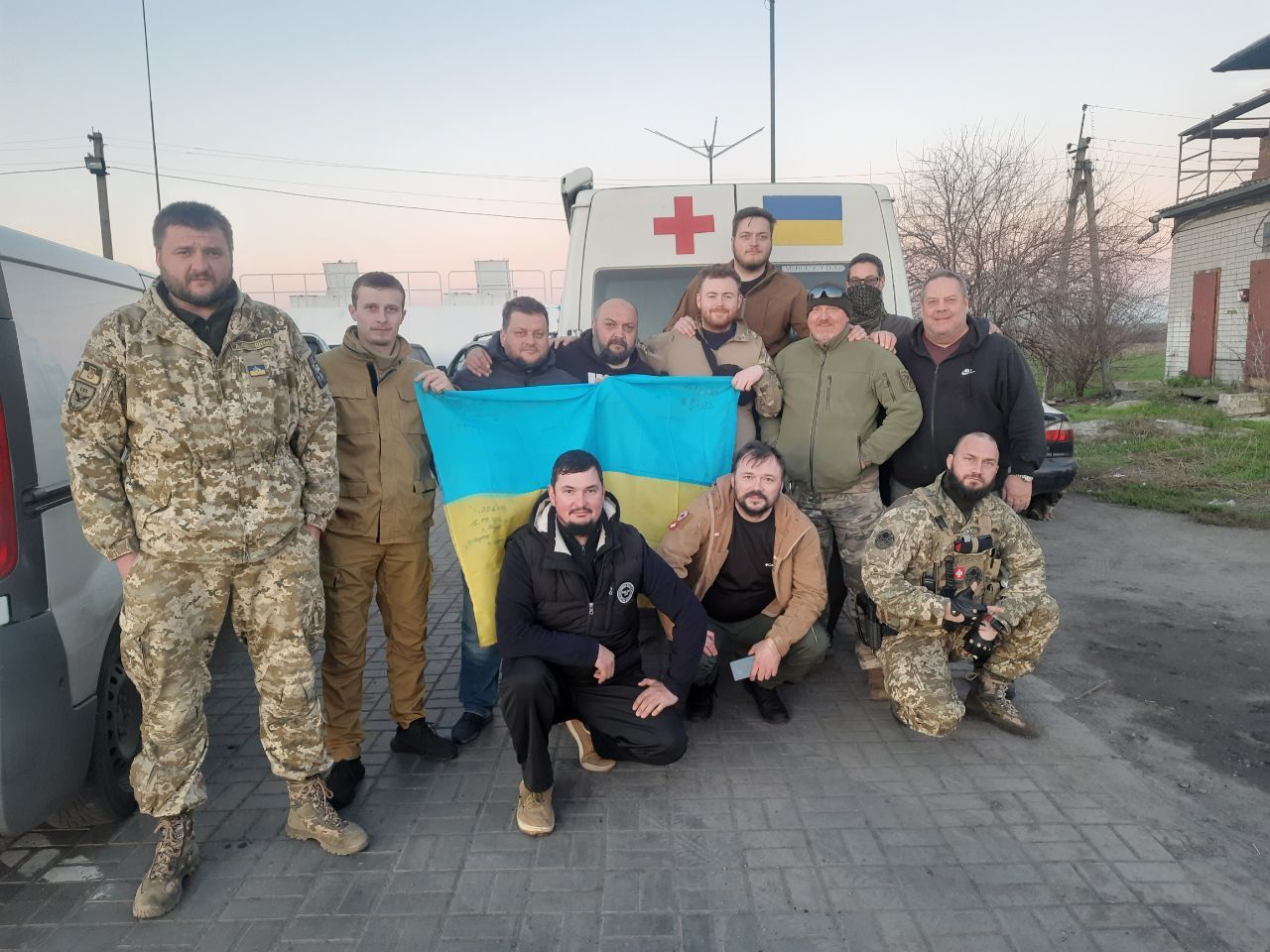 Ще донедавна о. Сергій активно діяв як капелан-волонтер - фото 143825