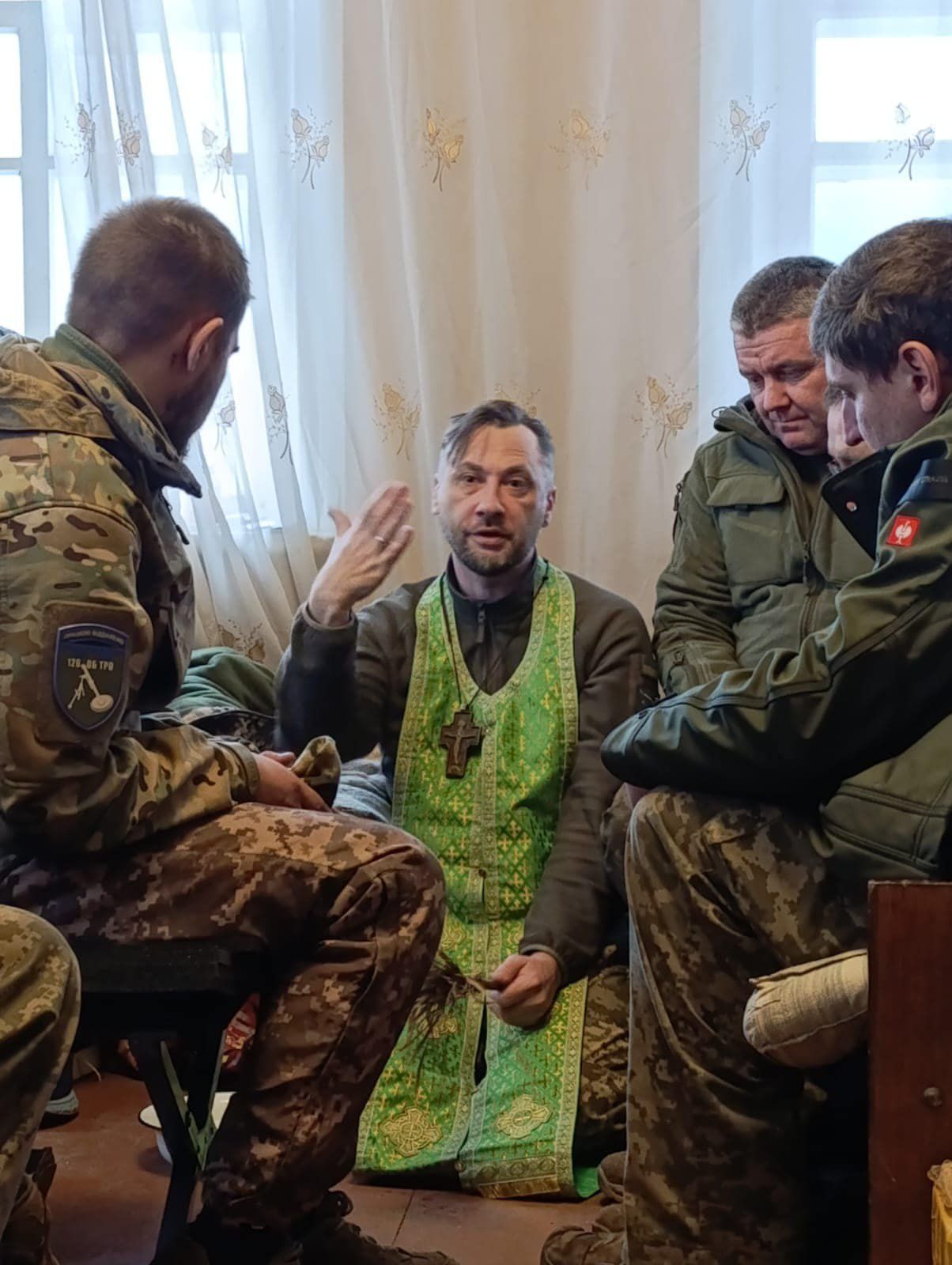 Сергій Дмитрієв з бійцями на Лиманському напрямку, 10 листопада 2024. - 144257 Сергій Дмитрієв з бійцями на Лиманському напрямку, 10 листопада 2024. - фото 144257