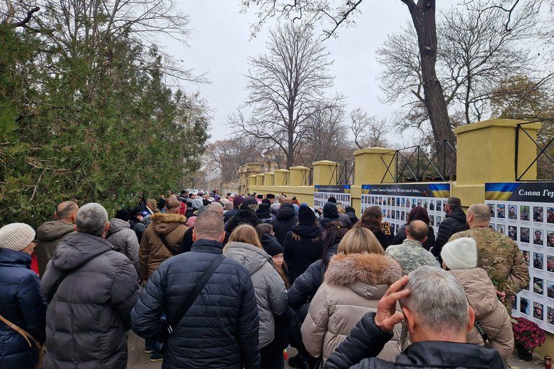 В одеському соборі ПЦУ відкрили третю частину меморіалу загиблих бійців - фото 144328