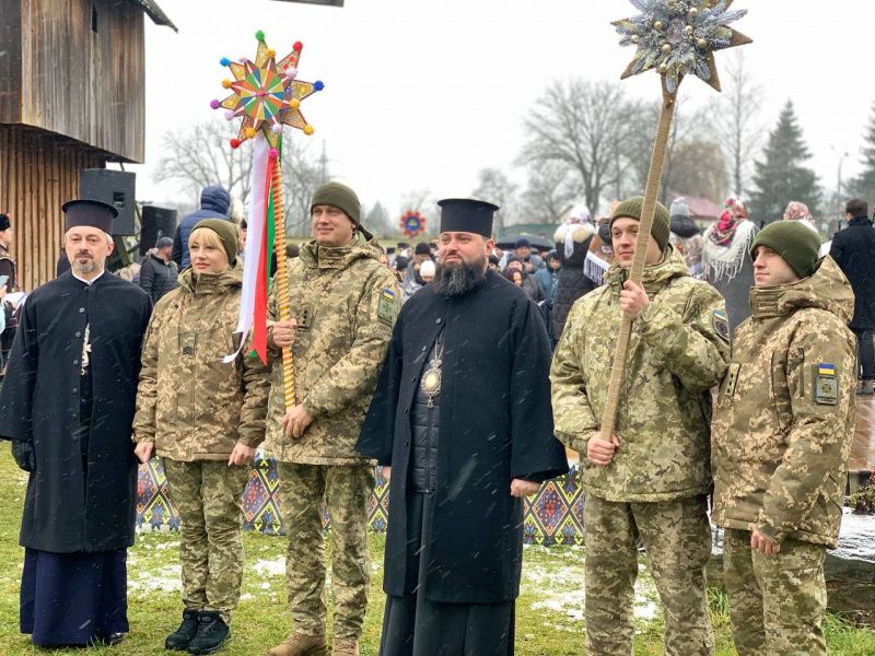 Захід благословив і взяв участь єпископ Феогност - фото 145238