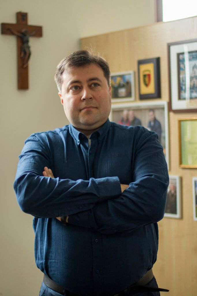 Життєствердні шляхи військового капелана. Історія отця Тараса Михальчука - фото 146451