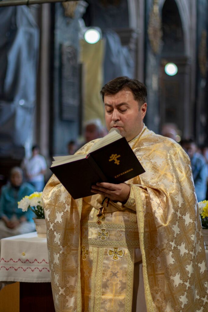 Життєствердні шляхи військового капелана. Історія отця Тараса Михальчука - фото 146459