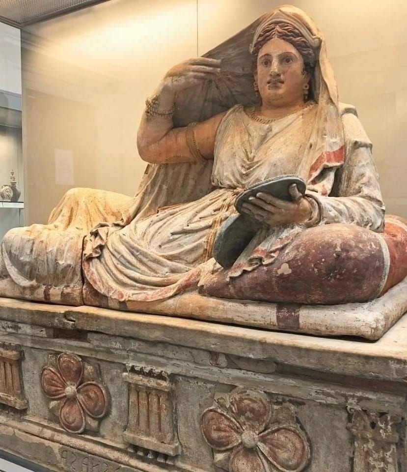 Етруський саркофаг Сеянті Ганунії Тлеснаси, 150–140 до н.е. - 147163 Етруський саркофаг Сеянті Ганунії Тлеснаси, 150–140 до н.е. - фото 147163