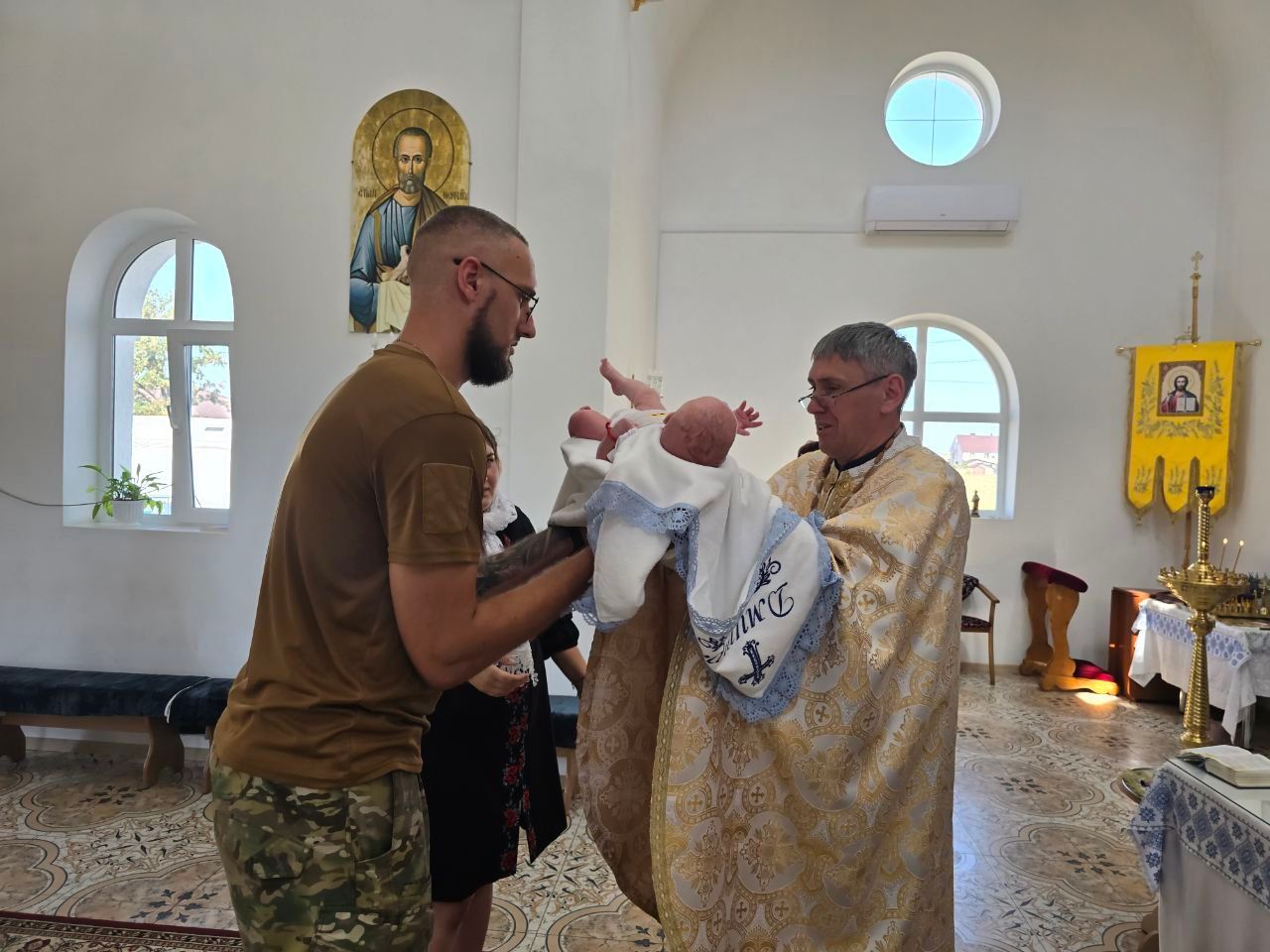 Отець Ігор Макар: «Я прошу простого: щоб ми з дітьми могли бігати довкола церкви» - фото 147948