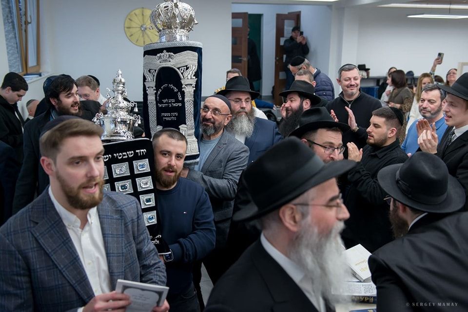 До одеської синагоги внесли новий Сувій Тори - 148523 До одеської синагоги внесли новий Сувій Тори - фото 148523