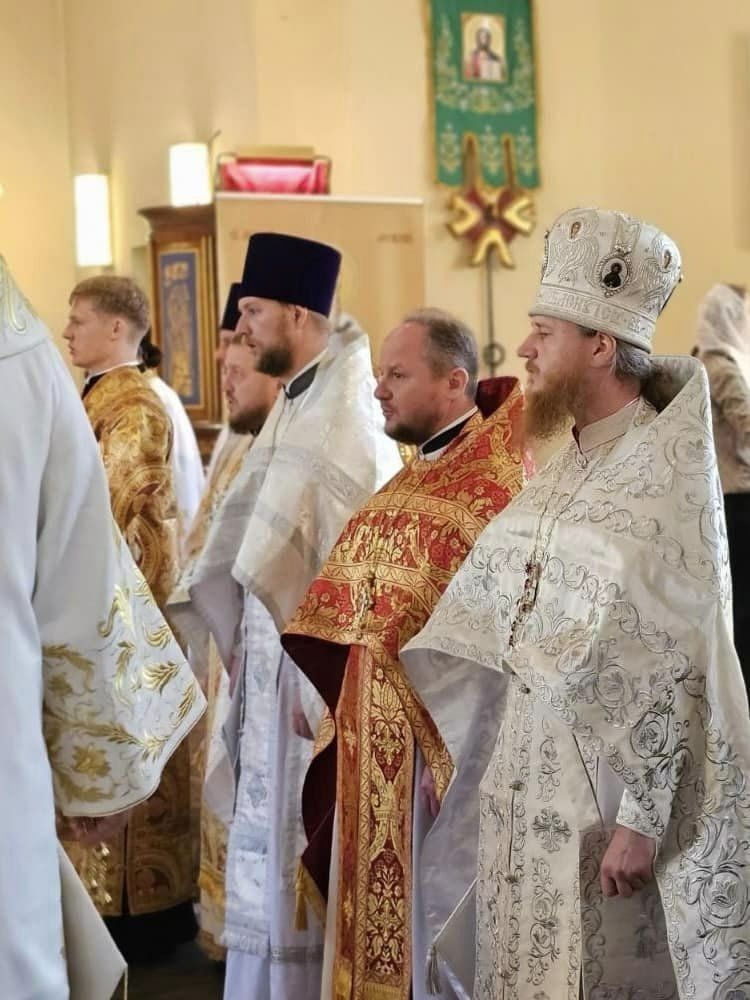 Розповідь про чудових священників найпатріотичнішої УПЦ не МП закордоном: отець Олександр Дейнега - 148533 Розповідь про чудових священників найпатріотичнішої УПЦ не МП закордоном: отець Олександр Дейнега - фото 148533