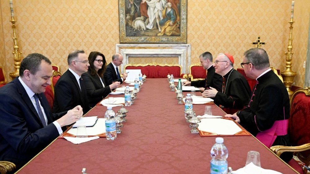 Кардинал П’єтро Паролін і президент Польщі у Ватикані говорили про Україну - 149515 Кардинал П’єтро Паролін і президент Польщі у Ватикані говорили про Україну - фото 149515