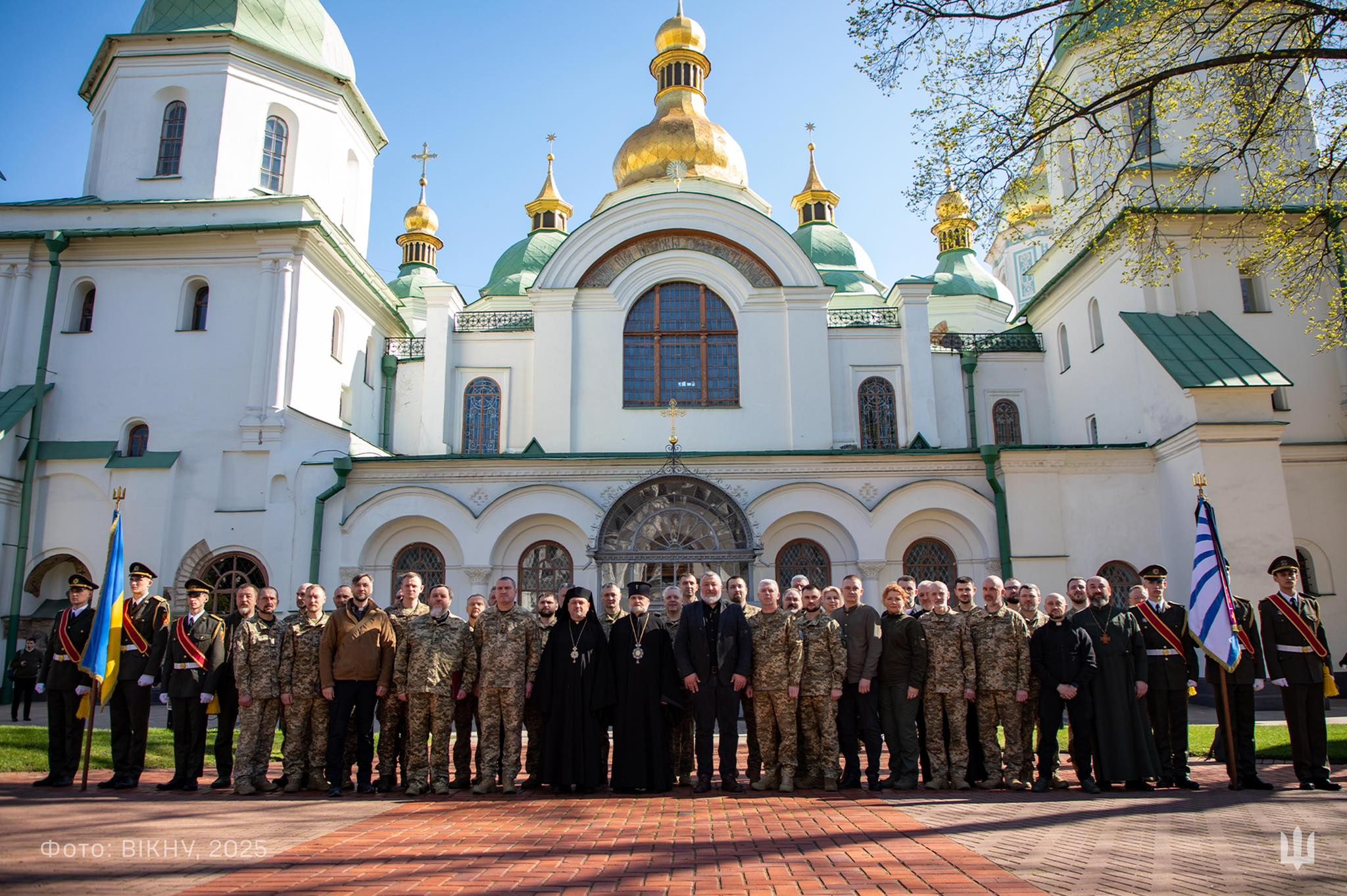 У Військовому інституті КНУ відбувся 9-й випуск військових капеланів - фото 149906