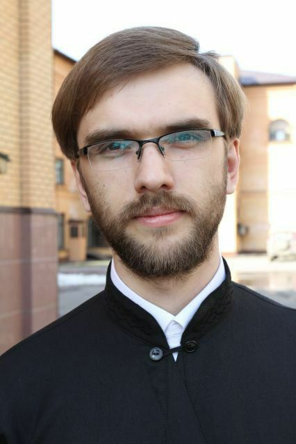 Горе Вам книжники, фарисеї, лицеміри... або як пресвітер УПЦ Юрій Петролюк опинився в Росії - 150075 Горе Вам книжники, фарисеї, лицеміри... або як пресвітер УПЦ Юрій Петролюк опинився в Росії - фото 150075