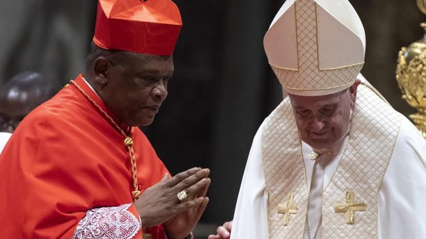 Cardinal Fridolin Ambongo with Pope Francis - 151623 Cardinal Fridolin Ambongo with Pope Francis - фото 151623