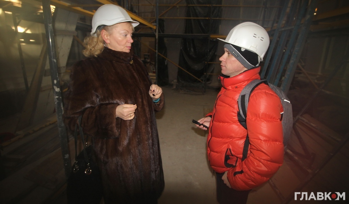Неля Куковальська та кореспондент «Главкома» в Андріївській церкві, 2018 рік - 152802 Неля Куковальська та кореспондент «Главкома» в Андріївській церкві, 2018 рік - фото 152802