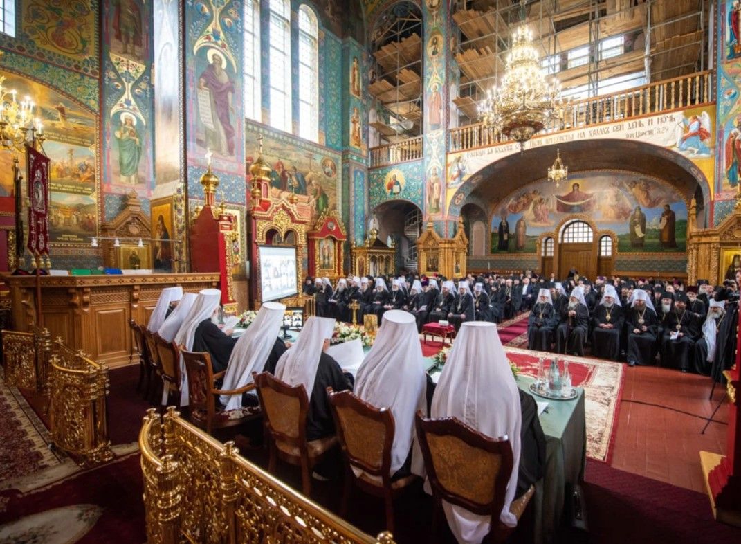 27 травня 2022 року Собор УПЦ МП прийняв постанову про «відокремлення» від РПЦ - фото 152861