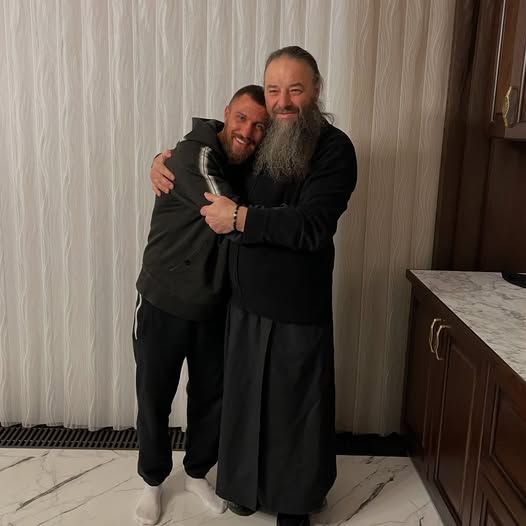 Ломаченко підтримав митрополита, який називав ПЦУ 'Церквою антихриста' - 152901 Ломаченко підтримав митрополита, який називав ПЦУ 'Церквою антихриста' - фото 152901