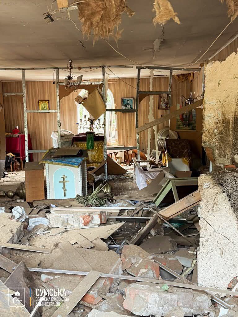 На Сумщині окупанти гатили КАБами по церкві та школі - 153097 На Сумщині окупанти гатили КАБами по церкві та школі - фото 153097