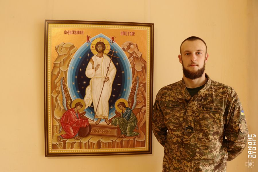 Military icon painters from Vinnytsia showcase an exhibition at the art museum, with the next stop being Canada - 153251 Military icon painters from Vinnytsia showcase an exhibition at the art museum, with the next stop being Canada - фото 153251
