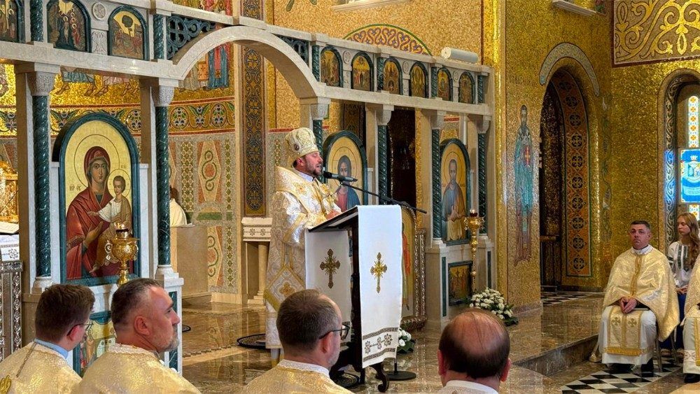 Кардинал Микола Бичок: Моє завдання – бути мостом між Сходом і Заходом - фото 154057