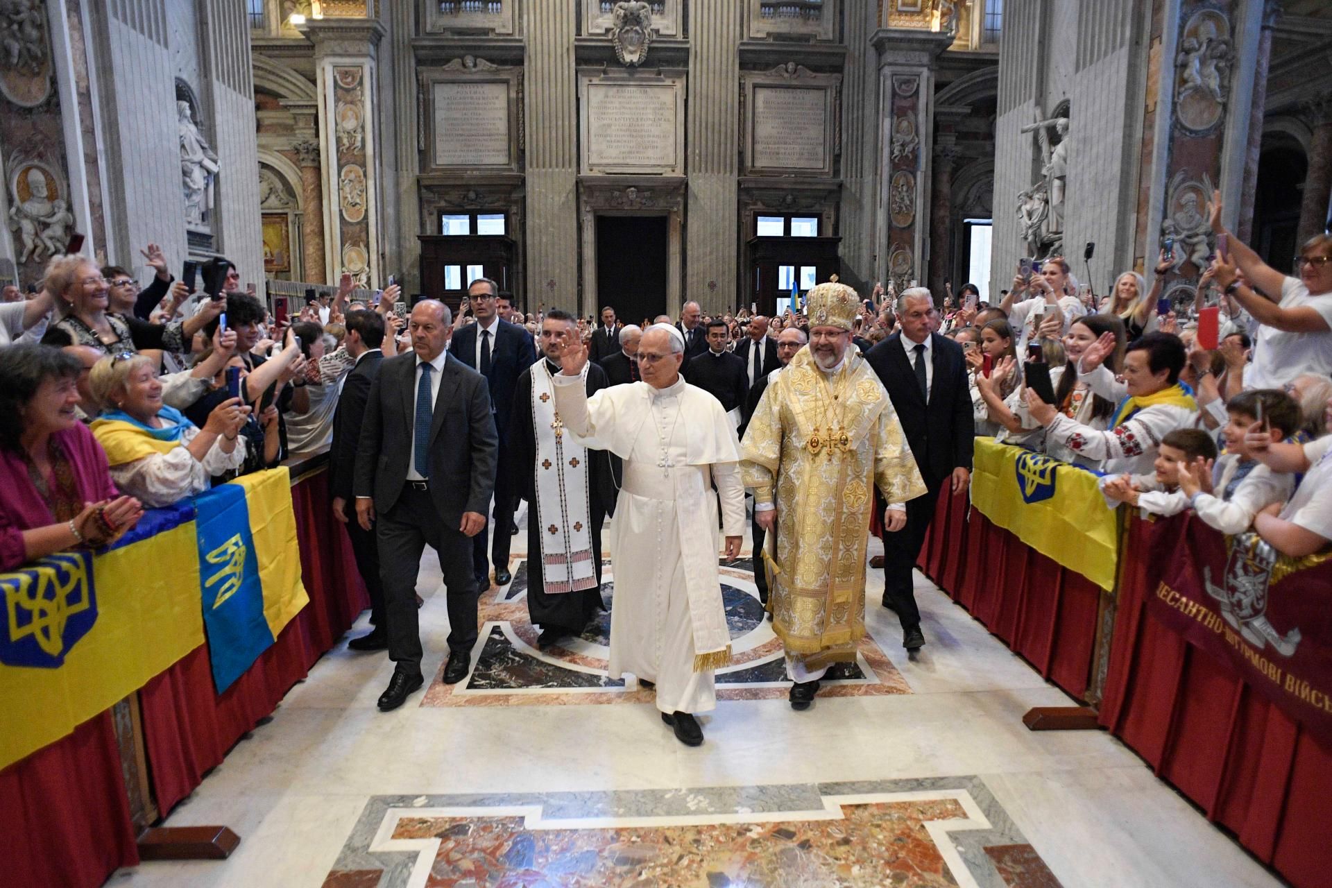 'I share your pain for the prisoners and victims of this senseless war,' — Pope to Ukrainian pilgrims in the Vatican - фото 154345
