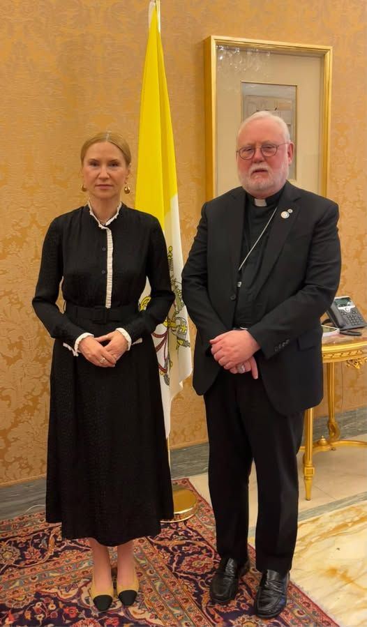 Archbishop Gallagher assures Ukraine of ongoing support for the return of children abducted by Russia - 154980 Archbishop Gallagher assures Ukraine of ongoing support for the return of children abducted by Russia - фото 154980