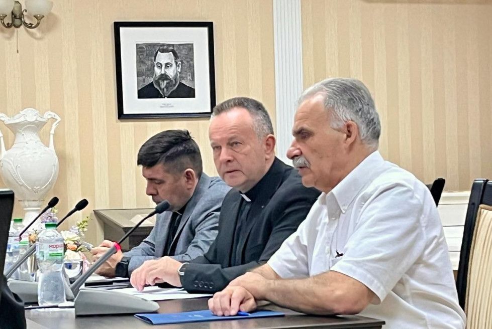 У Всеукраинского Совета Церквей и религиозных организаций новый председательствующий - фото 155151