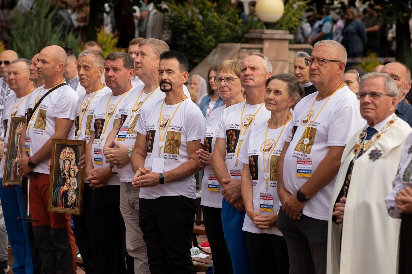 Глава УГКЦ у Зарваниці: «Маючи надію, досвідчуємо перемогу Христа над смертю вже тут, на землі» - фото 155313
