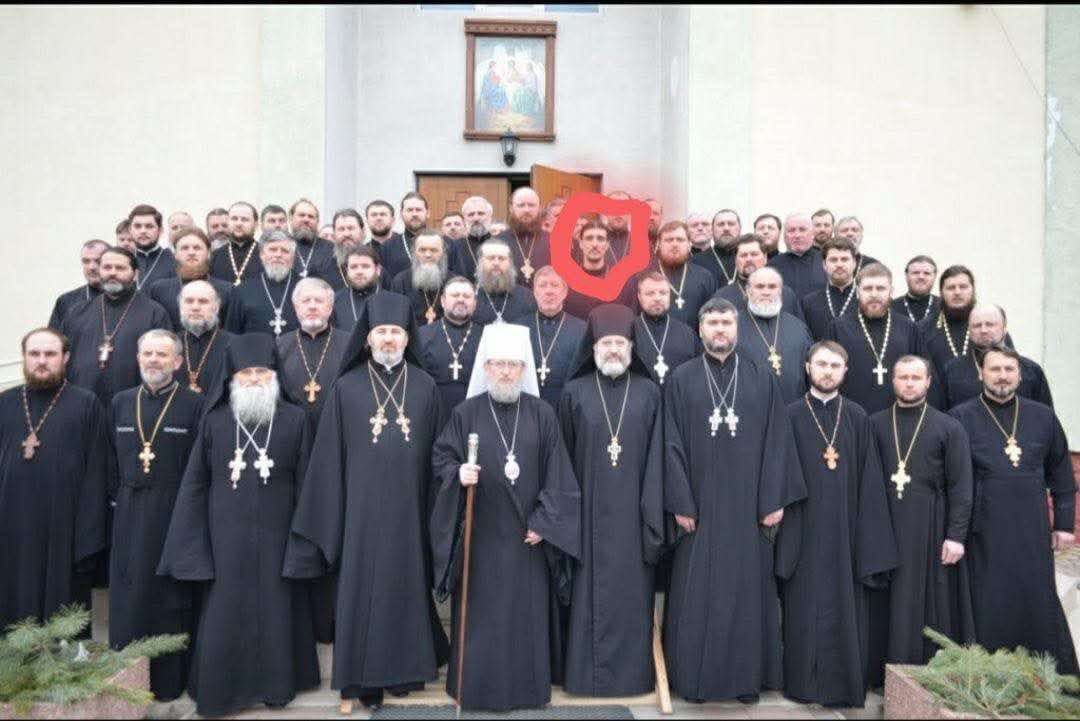 Священик УПЦ МП утік на Росію і звідти оббріхує Україну - фото 155943