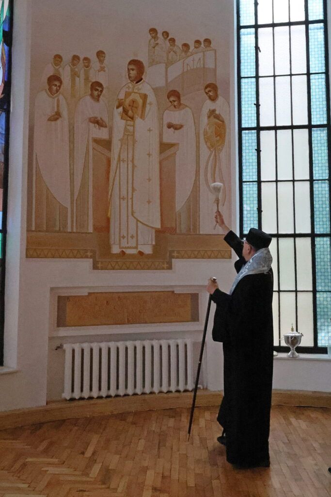 У храмі Академії сухопутних військ освятили новий розпис - 157033 У храмі Академії сухопутних військ освятили новий розпис - фото 157033