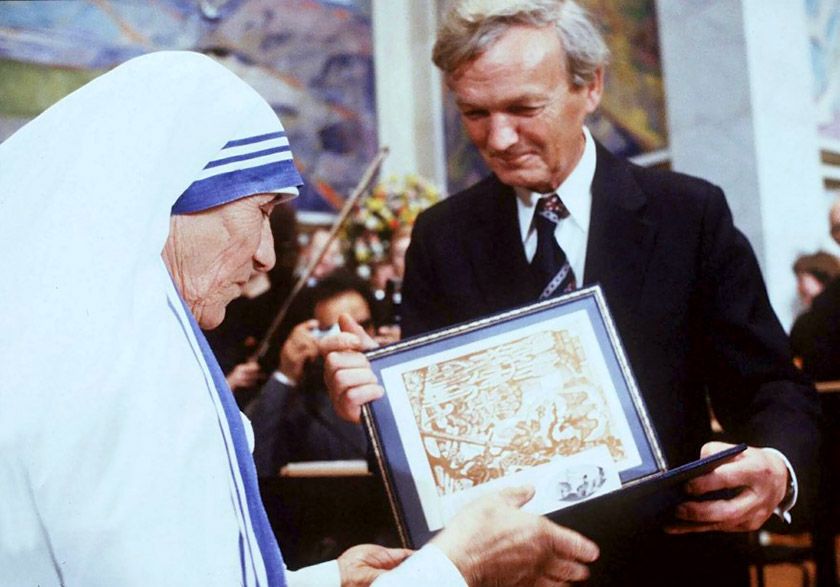 У 1979 році Матір Тереза отримала Нобелівську премію миру - 157363 У 1979 році Матір Тереза отримала Нобелівську премію миру - фото 157363