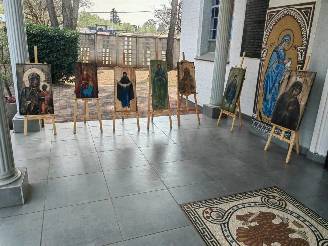 Український проект «Ікони на ящиках з-під озброєнь» уперше показали в Африці - фото 158178