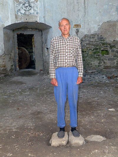 Борис Слободнюк на каменях, з яких читали Тору - фото 158246