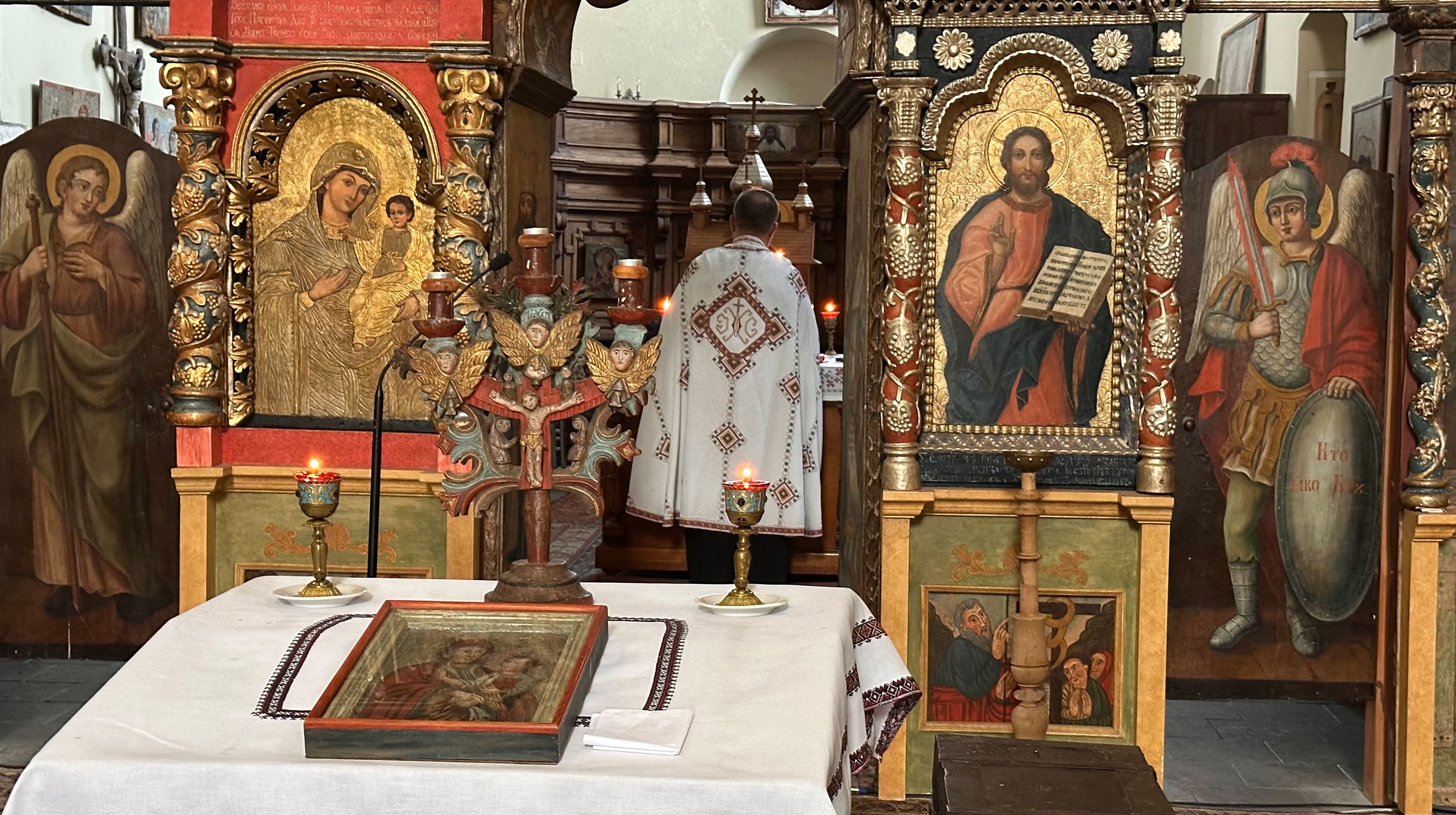 Під час Літургії у храмі блаж. Климентія Шептицького - фото 159239