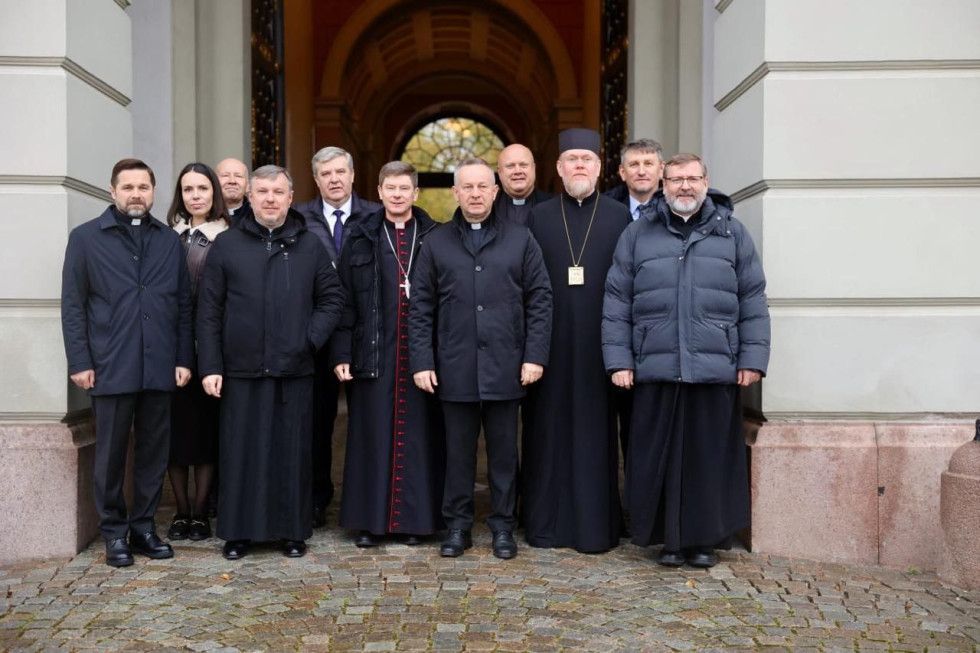 UCCRO delegation tells King of Norway about Ukraine's resistance and aggressor's crimes - фото 159912