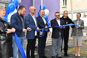 Leo Regheta, pastor of River of Life Church in Plano and Eastern European missions director for Hope International Ministries, joined in the formal opening of the Hope Trauma Healing Center in Kharkiv on Oct. 7. - фото 160291