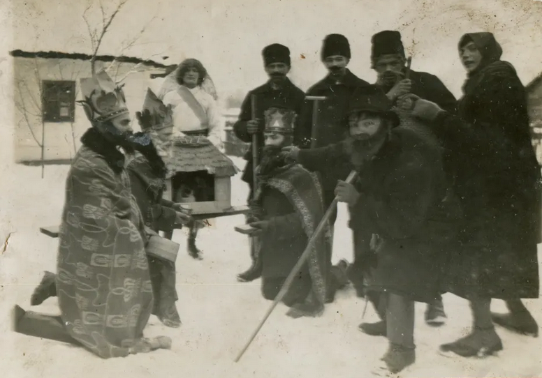 Вертеп у селі Нивиці (Львівщина), 1934 рік. - 161434 Вертеп у селі Нивиці (Львівщина), 1934 рік. - фото 161434