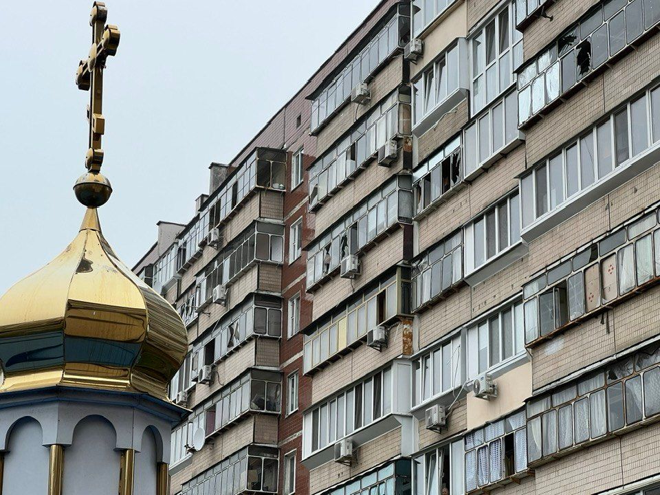 Через російський обстріл пошкодження зазнав храм УГКЦ в Броварах - фото 161925