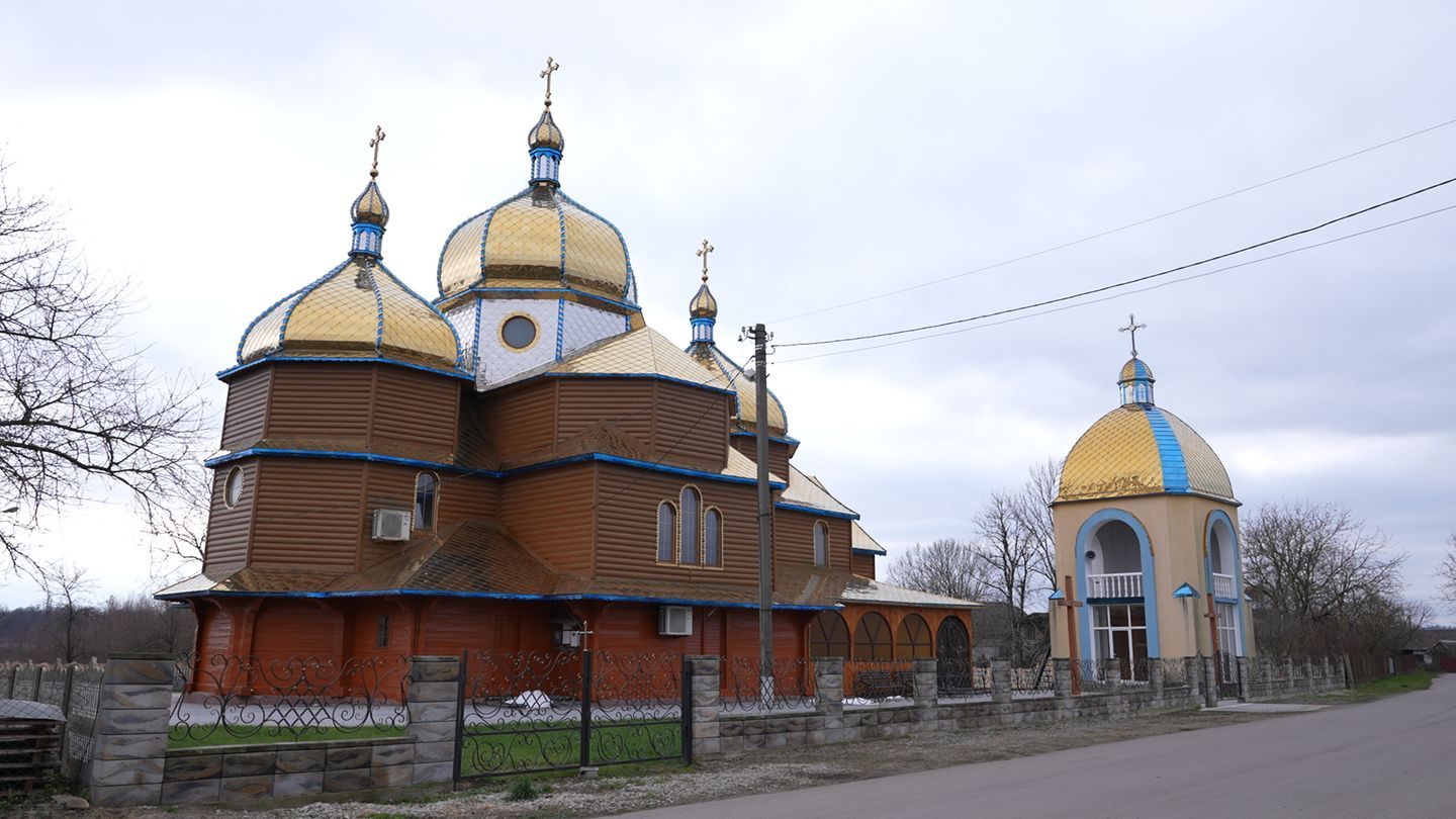 Церква Святого Василія Великого у селі Тустань. - 162905 Церква Святого Василія Великого у селі Тустань. - фото 162905