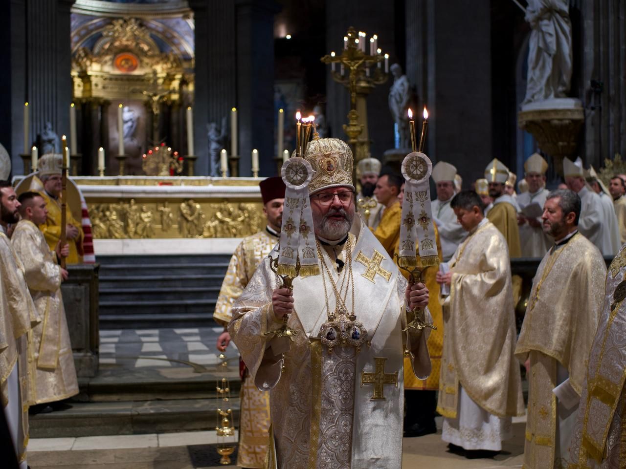 Вперше в історії в Парижі звершено хіротонію українського єпископа - 163025 Вперше в історії в Парижі звершено хіротонію українського єпископа - фото 163025