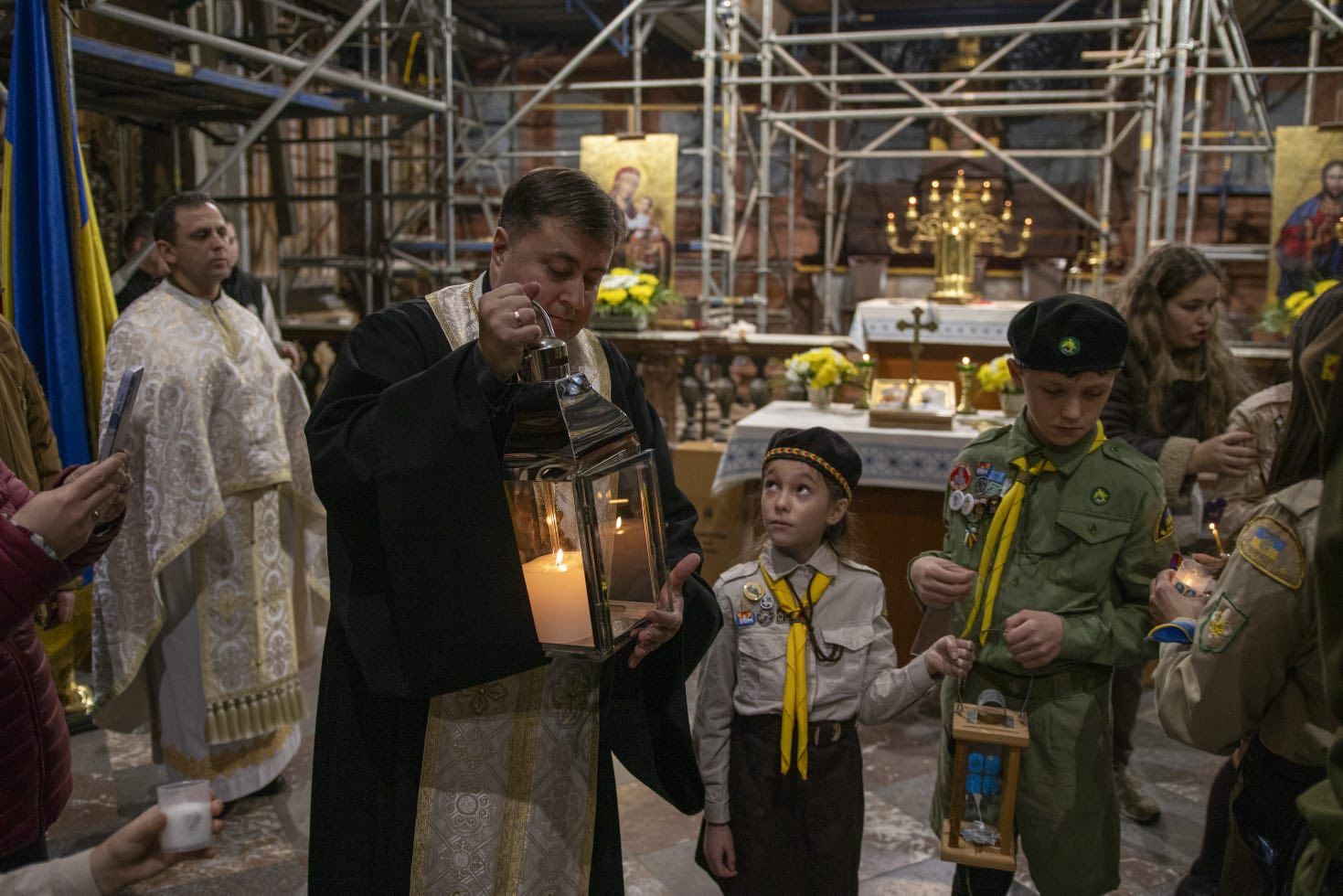 Вифлеємський вогонь миру від пластунів - 163255 Вифлеємський вогонь миру від пластунів - фото 163255