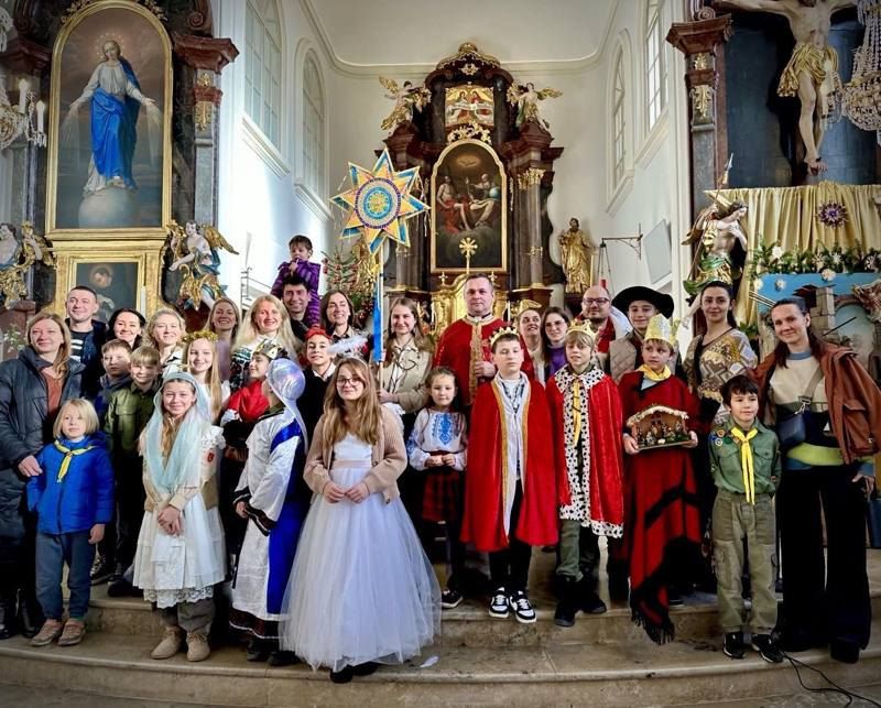 Пластовий вертеп за сценарієм Тетяни Шпайхер. Karlauer Kirche в місті Грац (Австрія). - фото 163427