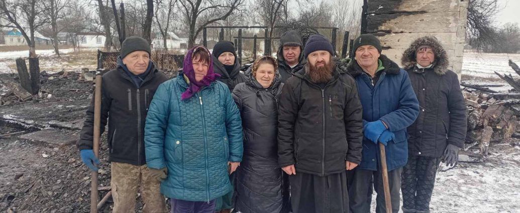 На Волині згорів будинок, де молилися віряни УПЦ МП - 163730 На Волині згорів будинок, де молилися віряни УПЦ МП - фото 163730