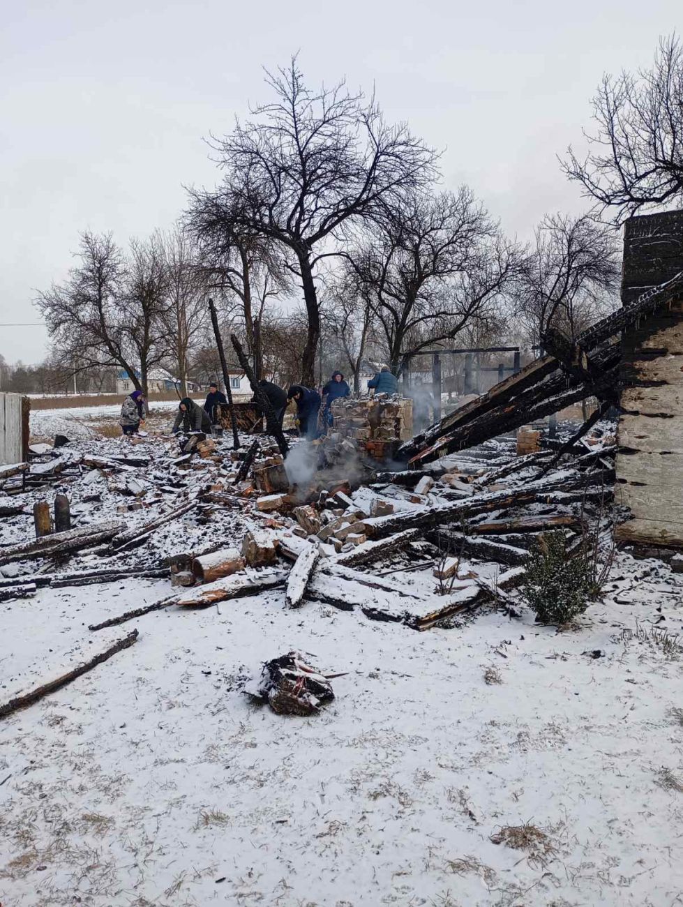 На Волині згорів будинок, де молилися віряни УПЦ МП - 163731 На Волині згорів будинок, де молилися віряни УПЦ МП - фото 163731