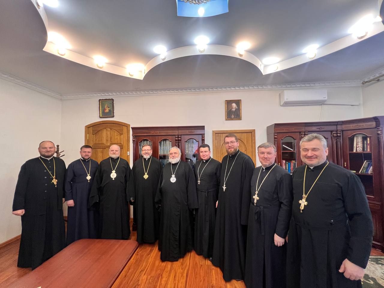 Блаженніший Святослав зустрівся з митрополитом ПЦУ Іоаном у Черкасах - 164121 Блаженніший Святослав зустрівся з митрополитом ПЦУ Іоаном у Черкасах - фото 164121