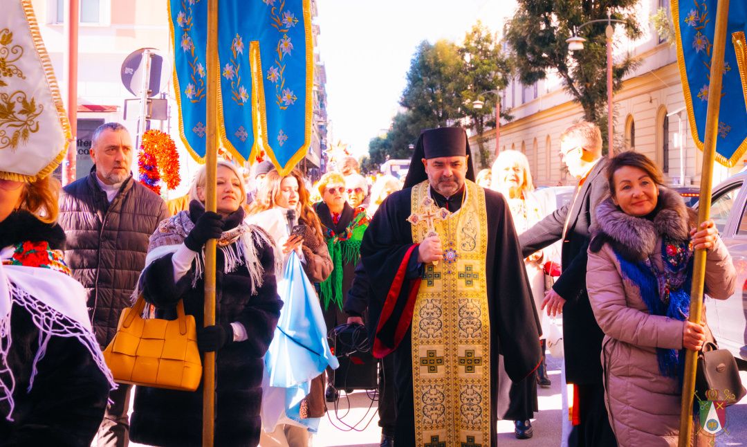 На півдні Італії українці провели Фестиваль вертепів і колядок - 164456 На півдні Італії українці провели Фестиваль вертепів і колядок - фото 164456