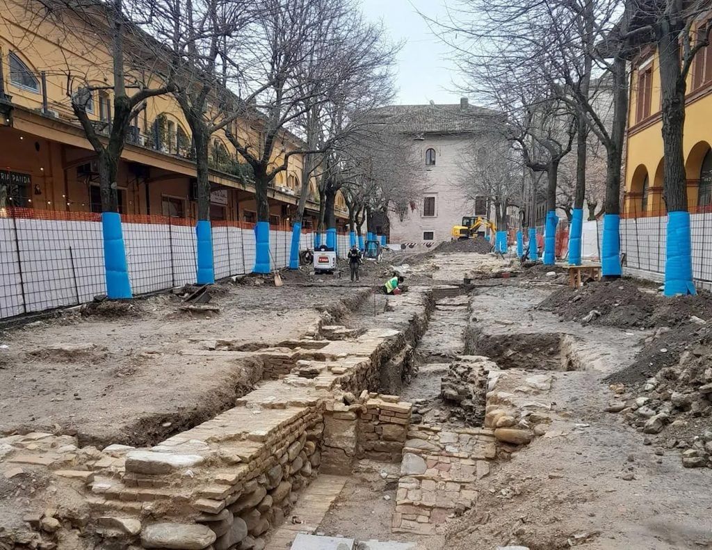 В Італії виявлено залишки 2000-річної базиліки - фото 164736