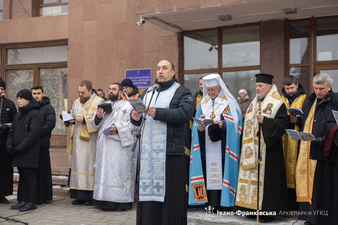 Молитва в Івано-Франківську - фото 164843