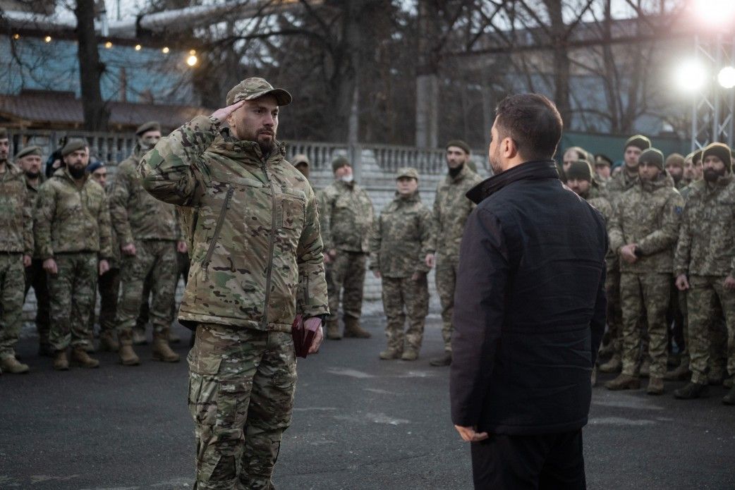 Зеленський відвідав Іфтар та вручив нагороди захисникам-мусульманам - 166707 Зеленський відвідав Іфтар та вручив нагороди захисникам-мусульманам - фото 166707